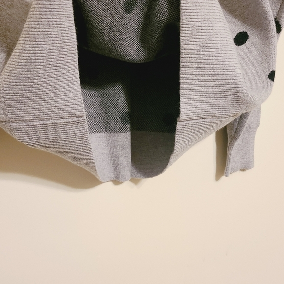 Workshop | Women's Gray and Black Polka Dot Crewneck Sweater (Size XL) - Picture 6 of 10